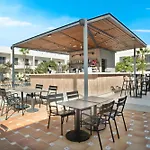 Otel Coral 4*