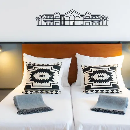 Coral Hotel