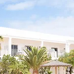 Coral Hotel 4*